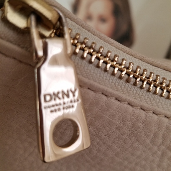 DONNA KARAN HANDBAG - Picture 3 of 5